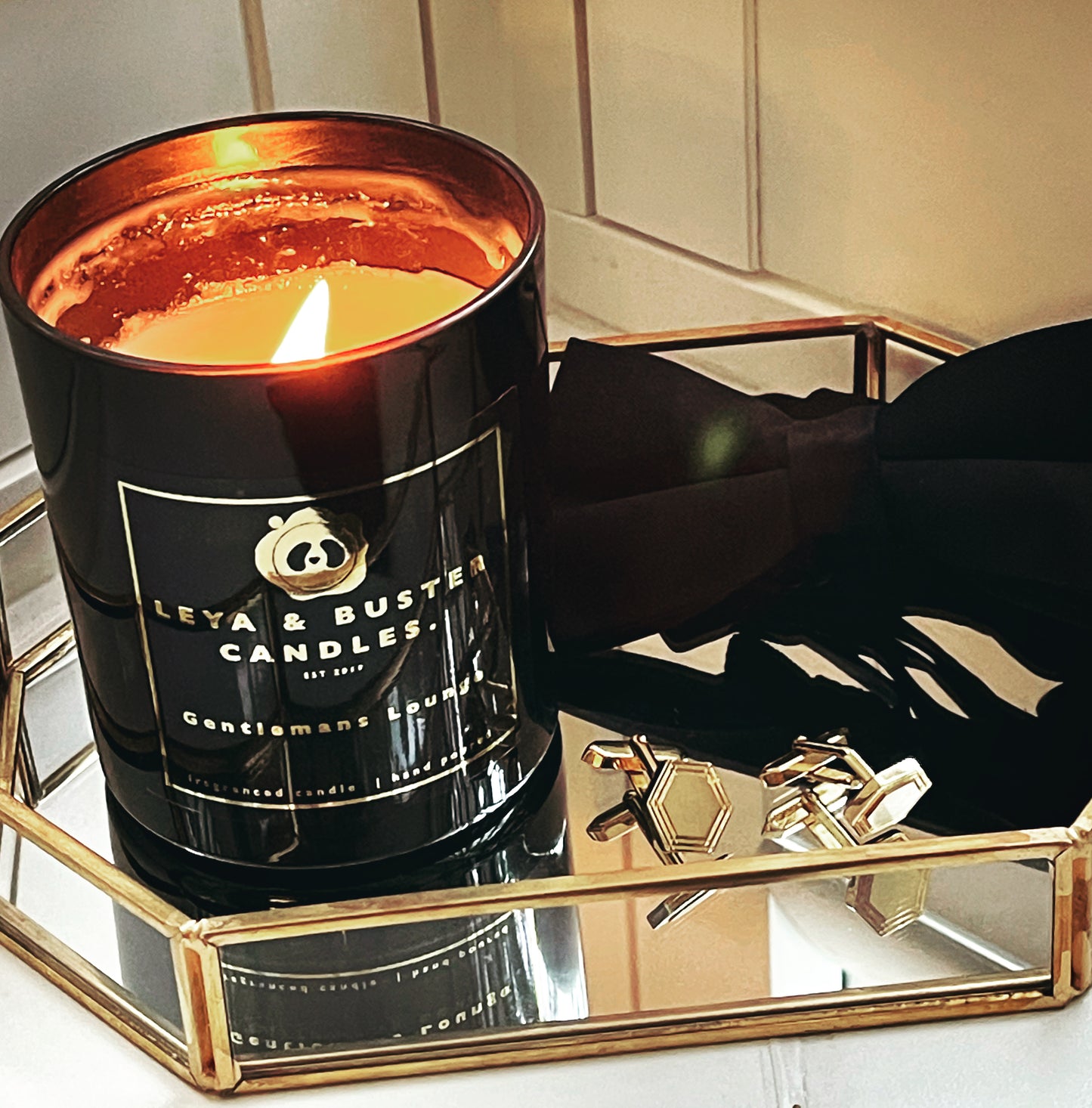 Gentlemans Lounge - Wooden Wick Candle